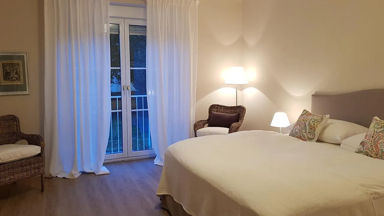 The Little Guesthouse Salisburgo Hotel